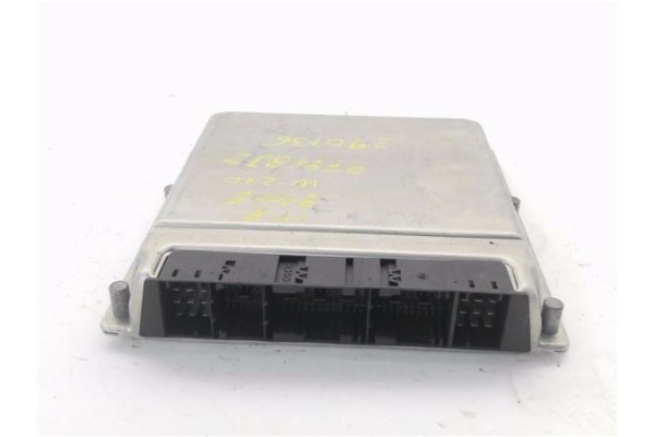 Recambio de centralita para mercedes-benz clase e (bm 210) berlina 2.6 240 (210.062) referencia OEM IAM A1121530079 261207117 