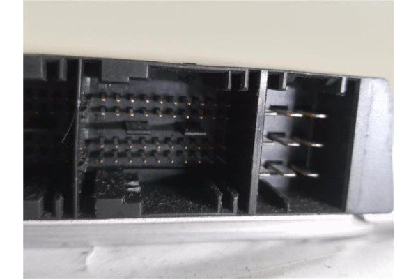 Recambio de centralita para mercedes-benz clase e (bm 210) berlina 2.6 240 (210.062) referencia OEM IAM A1121530079 261207117 