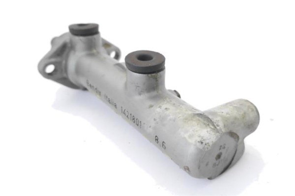 Recambio de bomba freno para fiat croma (154) 2.0 i.e. referencia OEM IAM 71739993  