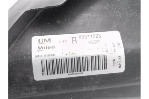 Recambio de faro delantero dcho para opel corsa d 1.3 cdti referencia OEM IAM 95511328 90023427 