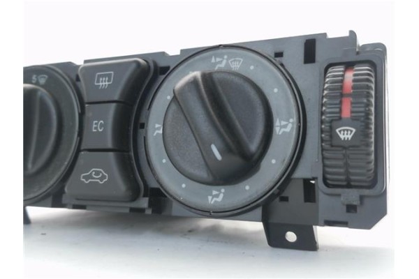 Recambio de mandos calefaccion / a.a. para mercedes-benz clase e (bm 210) berlina 2.0 200 (210.035) referencia OEM IAM 210830208