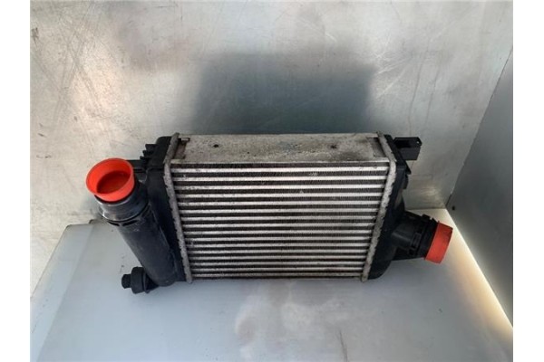 Recambio de intercooler para renault captur i 1.2 intens referencia OEM IAM 144965154R  
