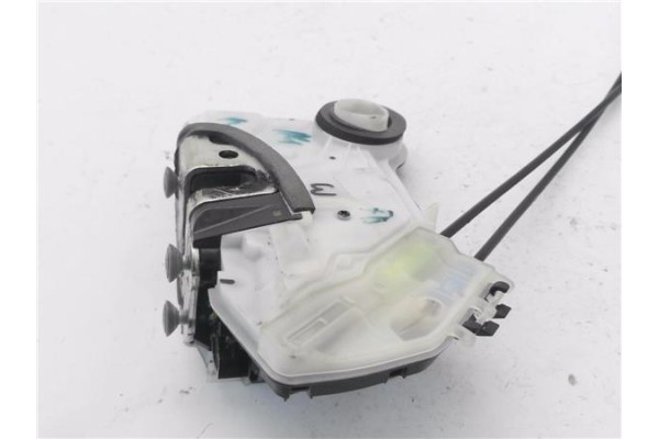 Recambio de cierre electromagnetico delantero izquierdo para citroen c1 1.0 city edition referencia OEM IAM B000847080 B00084308