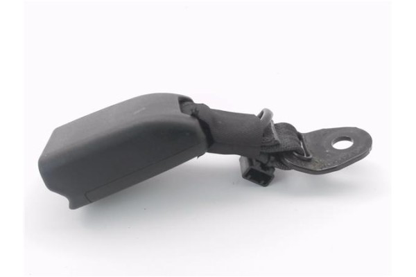 Recambio de anclaje cinturon trasero derecho para citroen c1 1.0 city edition referencia OEM IAM B0009051XX B0011390XX 