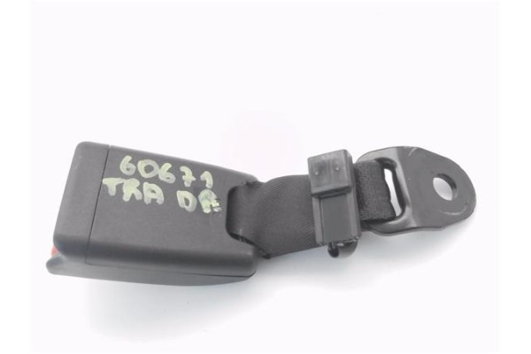 Recambio de anclaje cinturon trasero derecho para citroen c1 1.0 city edition referencia OEM IAM B0009051XX B0011390XX 