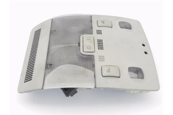 Recambio de luz delantero central techo para audi a3 (8p1) 2.0 tdi 16v referencia OEM IAM 8E0947135E  