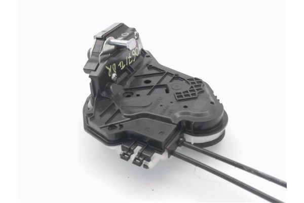 Recambio de cierre electromagnetico trasero derecho para citroen c1 1.0 city edition referencia OEM IAM B000950680  