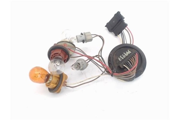 Recambio de portalámparas para skoda fabia (5j2) 1.2 referencia OEM IAM   