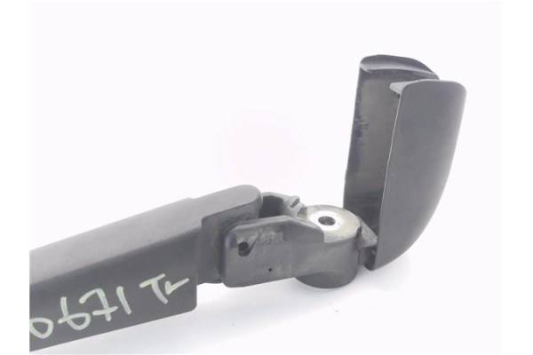 Recambio de brazo limpiaparabrisas trasero para citroen c1 1.0 city edition referencia OEM IAM 1612434880 1635157080 
