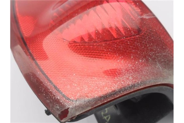 Recambio de piloto trasero izquierdo para jeep cherokee (kj) 2.5 crd básico referencia OEM IAM 55155831 55155831AH 