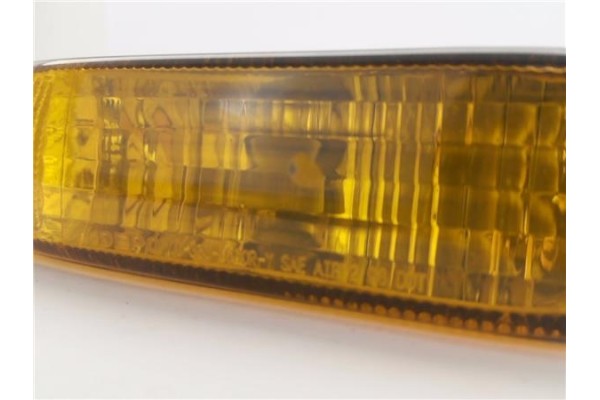 Recambio de intermitente delantero dcho para jeep cherokee (kj) 2.5 crd básico referencia OEM IAM 55155910 55155910AC 