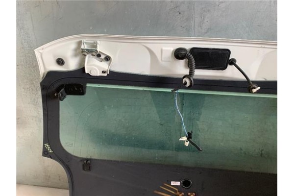 Recambio de porton trasero para citroen c1 1.0 city edition referencia OEM IAM B000825380 B001129380 