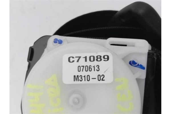Recambio de cinturon seguridad trasero central para nissan micra iv (k13k/kk) 1.2 acenta referencia OEM IAM 888521HB3B C71089070
