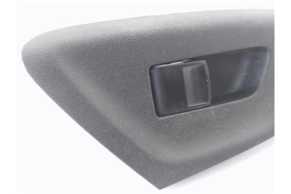 Recambio de mando elevalunas delantero derecho para citroen c1 1.0 city edition referencia OEM IAM B000954680  