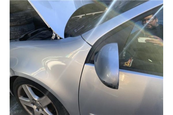 Recambio de retrovisor electrico izquierdo para volkswagen golf v (1k1) 2.0 tdi 16v referencia OEM IAM 1K1857507DC 1K0857537 