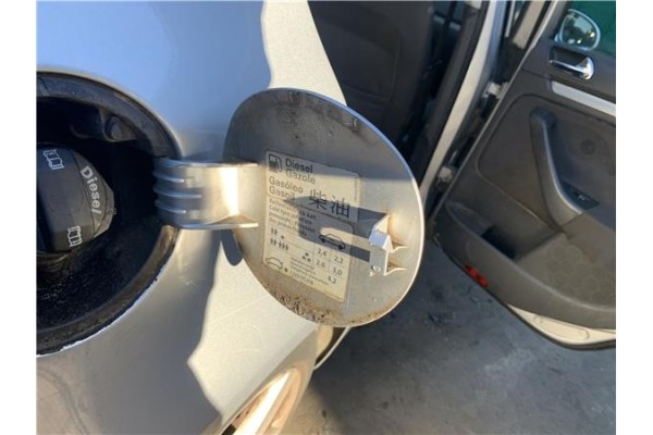 Recambio de tapa exterior combustible para volkswagen golf v (1k1) 2.0 tdi 16v referencia OEM IAM 1K6809857C  