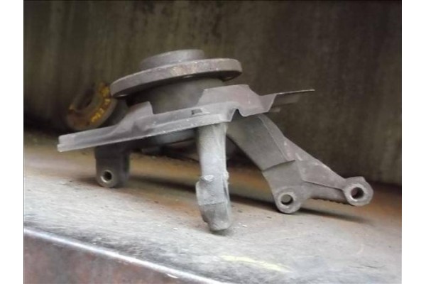Recambio de mangueta delantero izquierda para fiat i punto (176) berlina 55 1.1 referencia OEM IAM   