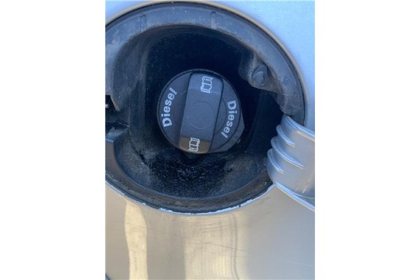 Recambio de tapon combustible para volkswagen golf v (1k1) 2.0 tdi 16v referencia OEM IAM 1K0201550N 5C0201550AB 