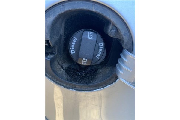 Recambio de tapon combustible para volkswagen golf v (1k1) 2.0 tdi 16v referencia OEM IAM 1K0201550N 5C0201550AB 