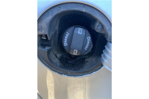 Recambio de tapon combustible para volkswagen golf v (1k1) 2.0 tdi 16v referencia OEM IAM 1K0201550N 5C0201550AB 