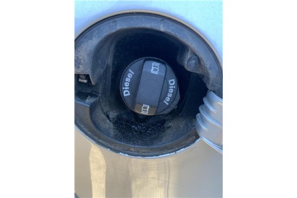 Recambio de tapon combustible para volkswagen golf v (1k1) 2.0 tdi 16v referencia OEM IAM 1K0201550N 5C0201550AB 