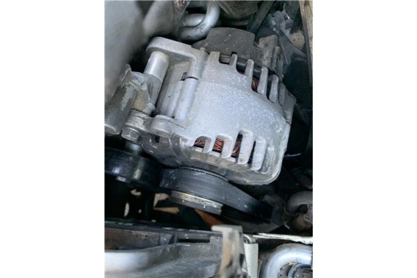 Recambio de alternador para volkswagen golf vi (5k1) 1.4 advance referencia OEM IAM 3C903023A 3C903024J 