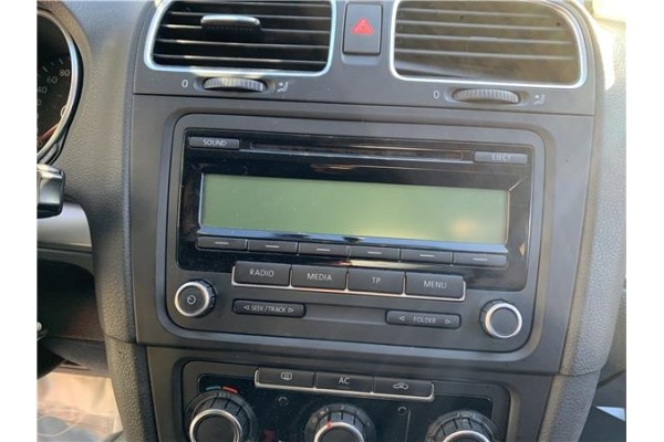 Recambio de autoradio para volkswagen golf vi (5k1) 1.4 advance referencia OEM IAM 1K0057187AX  