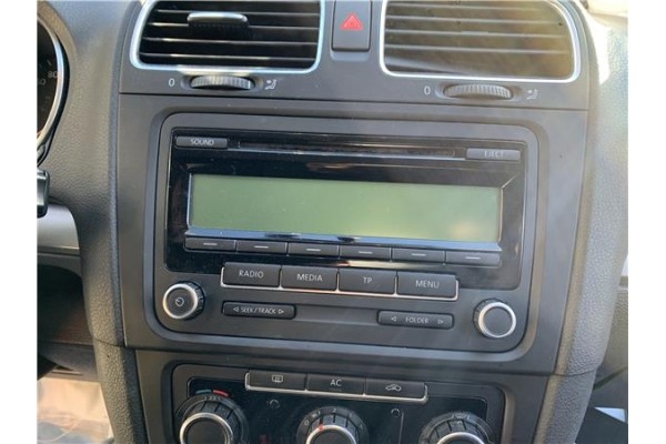 Recambio de autoradio para volkswagen golf vi (5k1) 1.4 advance referencia OEM IAM 1K0057187AX  