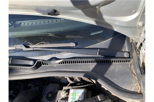 Recambio de brazo limpiaparabrisas delantero izquierdo para volkswagen golf vi (5k1) 1.4 advance referencia OEM IAM 1Q1955409 1Q