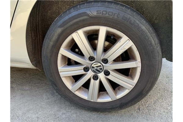 Recambio de llanta para volkswagen golf vi (5k1) 1.4 advance referencia OEM IAM 5K0601025J  