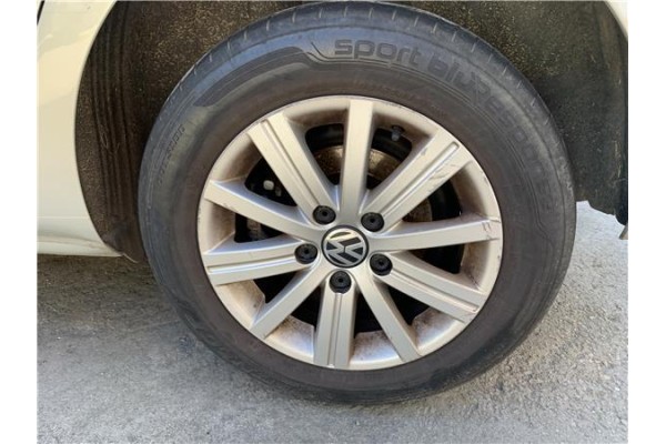 Recambio de llanta para volkswagen golf vi (5k1) 1.4 advance referencia OEM IAM 5K0601025J  