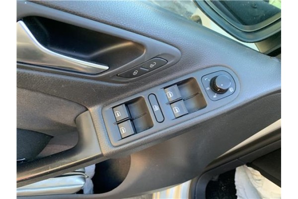 Recambio de mando elevalunas delantero izquierdo para volkswagen golf vi (5k1) 1.4 advance referencia OEM IAM 1K4959857B  