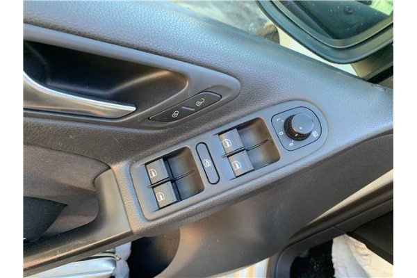 Recambio de mando elevalunas delantero izquierdo para volkswagen golf vi (5k1) 1.4 advance referencia OEM IAM 1K4959857B  