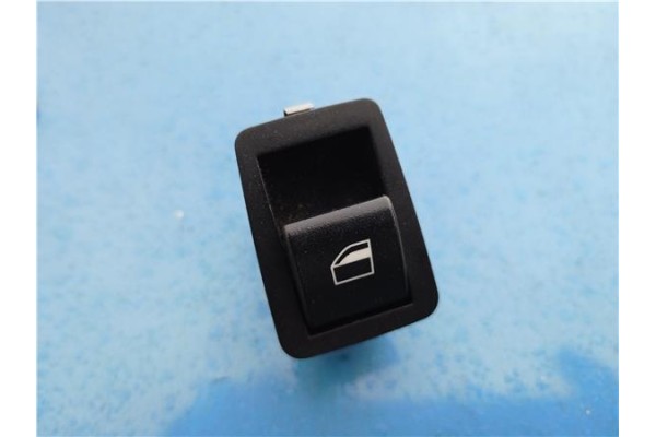 Recambio de mando elevalunas trasero derecho para bmw serie 3 touring (e46) 2.2 320i referencia OEM IAM 6902174 46033B15869800 