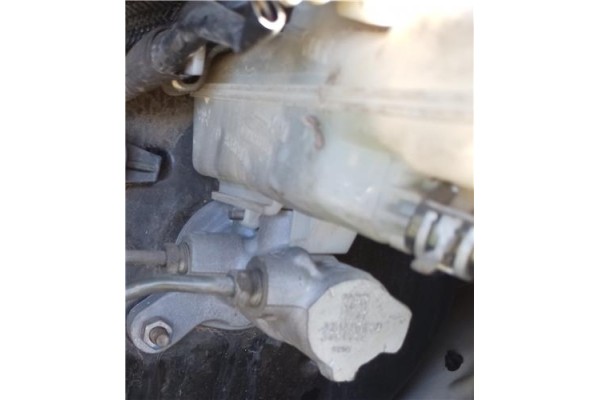 Recambio de bomba freno para toyota verso (aur2/zgr2) 2.0 d-4d referencia OEM IAM 320435640 2334301 
