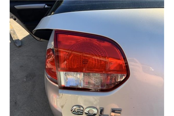 Recambio de piloto porton trasero izquierdo para volkswagen golf vi (5k1) 1.4 advance referencia OEM IAM 5K0945093AB  