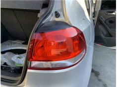 PILOTO TRASERO DERECHO 5K0945096N 