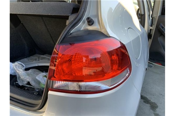 Recambio de piloto trasero derecho para volkswagen golf vi (5k1) 1.4 advance referencia OEM IAM 5K0945096N  