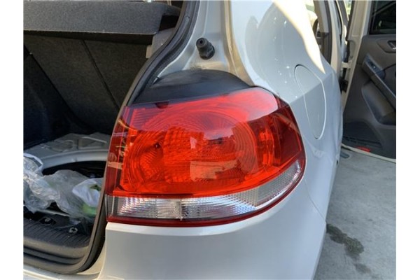 Recambio de piloto trasero derecho para volkswagen golf vi (5k1) 1.4 advance referencia OEM IAM 5K0945096N  