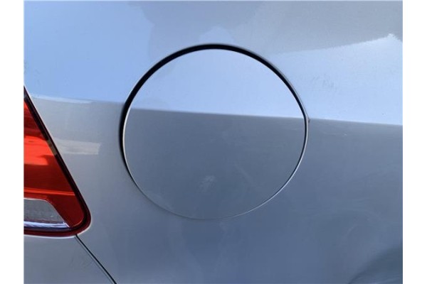 Recambio de tapa exterior combustible para volkswagen golf vi (5k1) 1.4 advance referencia OEM IAM 5K6809857C 5K6809857CGRU 