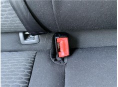 ANCLAJE CINTURON TRASERO DERECHO 5K0857807B 