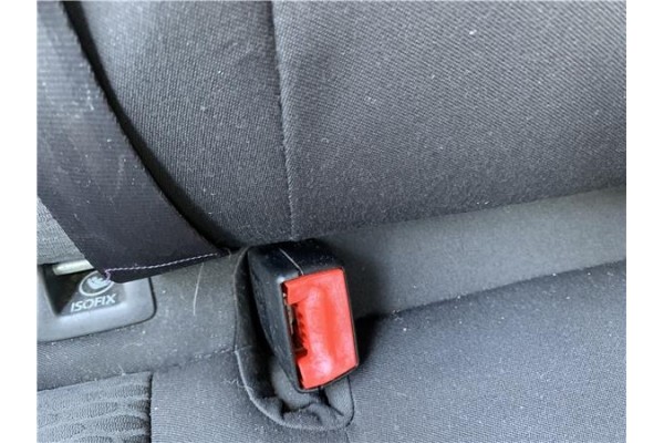 Recambio de anclaje cinturon trasero derecho para volkswagen golf vi (5k1) 1.4 advance referencia OEM IAM 5K0857807B  