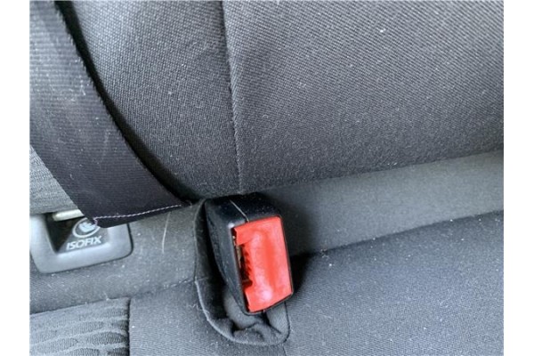 Recambio de anclaje cinturon trasero derecho para volkswagen golf vi (5k1) 1.4 advance referencia OEM IAM 5K0857807B  