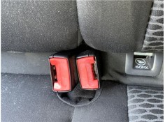 Recambio de anclaje cinturon trasero izquierdo para volkswagen golf vi (5k1) 1.4 advance referencia OEM IAM 1K0857739M  