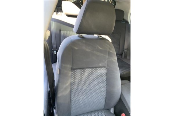 Recambio de asiento delantero derecho para volkswagen golf vi (5k1) 1.4 advance referencia OEM IAM 1K4881106NL  