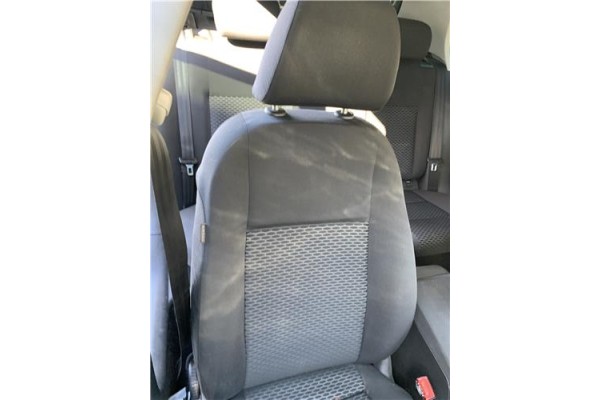 Recambio de asiento delantero derecho para volkswagen golf vi (5k1) 1.4 advance referencia OEM IAM 1K4881106NL  