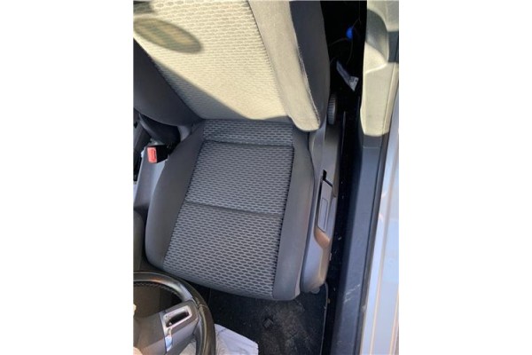 Recambio de asiento delantero izquierdo para volkswagen golf vi (5k1) 1.4 advance referencia OEM IAM 1K4881105PA  