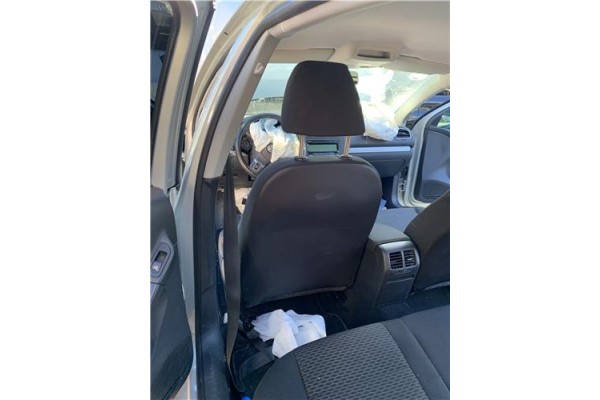 Recambio de asiento delantero izquierdo para volkswagen golf vi (5k1) 1.4 advance referencia OEM IAM 1K4881105PA  