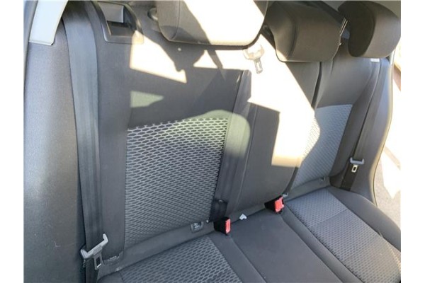Recambio de asientos traseros para volkswagen golf vi (5k1) 1.4 advance referencia OEM IAM 1K0885375CE  
