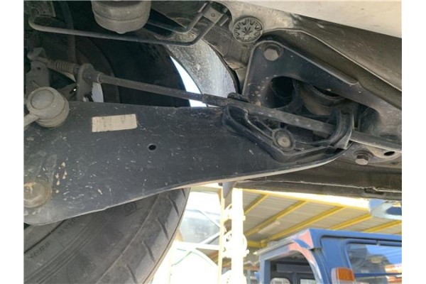 Recambio de brazo inferior trasero izquierdo para volkswagen golf vi (5k1) 1.4 advance referencia OEM IAM 1K0505223K  